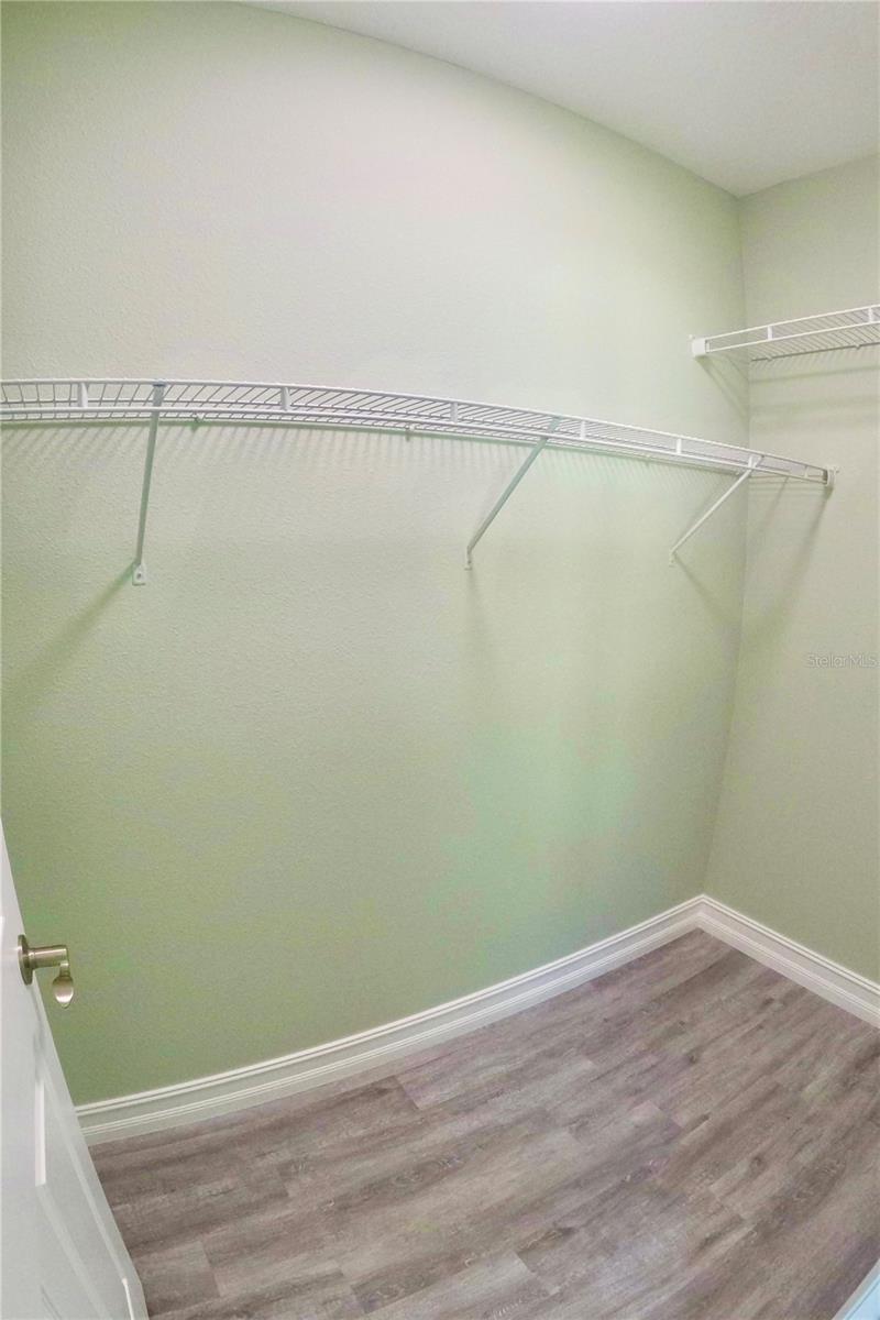 SULPHUR HILL - Residential