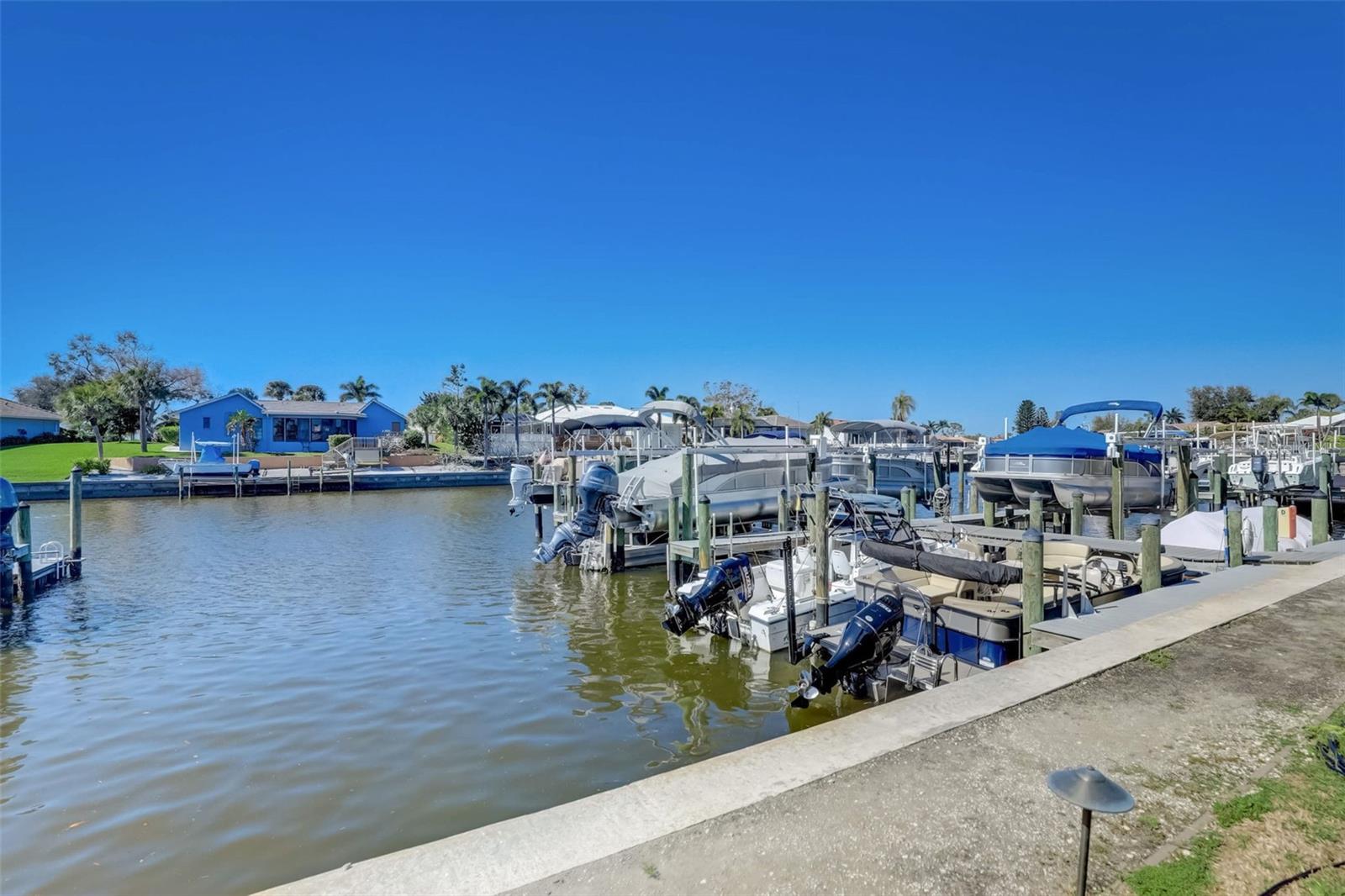 ALAMEDA ISLES - Land