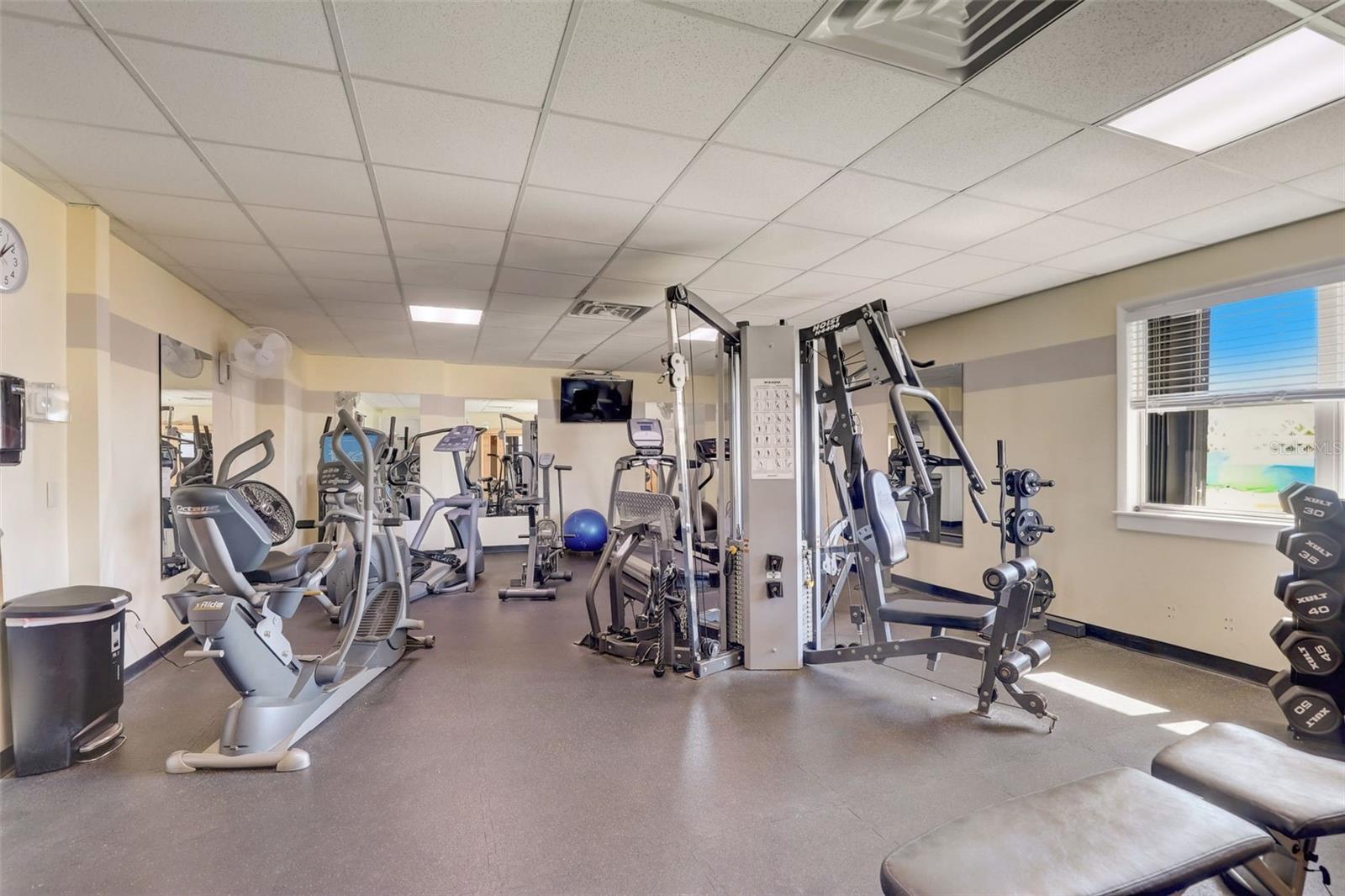 ALAMEDA ISLES - Land