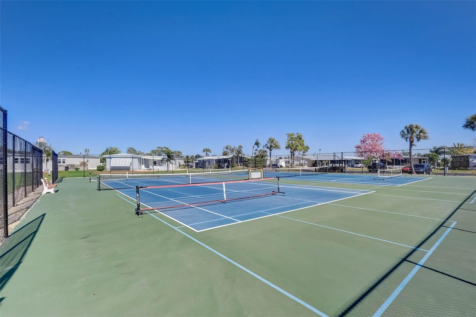 ALAMEDA ISLES - Land