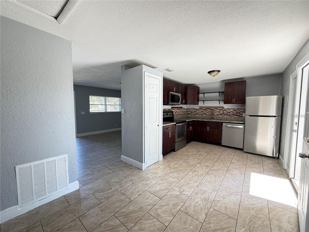 Photo of 922 Martin Luther King Boulevard NE, Winter Haven, FL 33881 (MLS # O6398632)