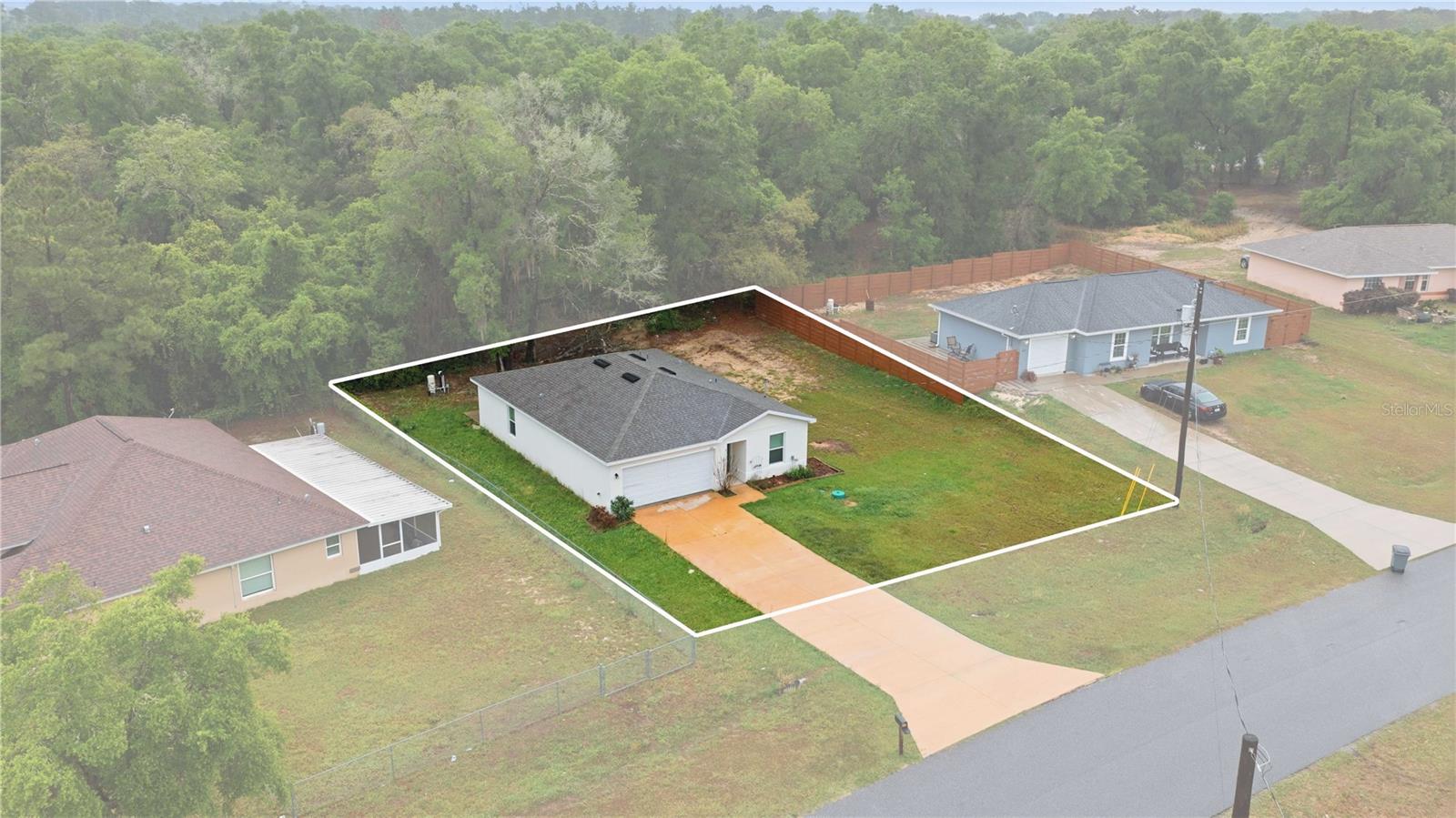 SILVER SPRINGS SHORES - Residential