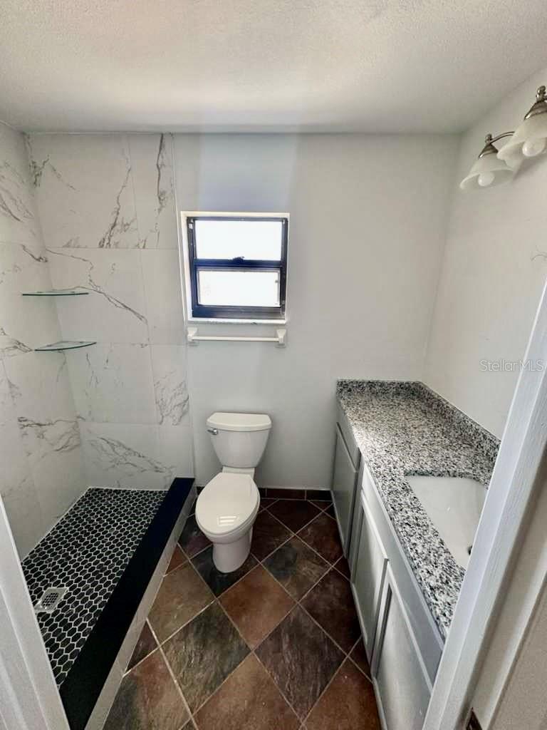 LAKEWOOD TERRACE ADD - Residential