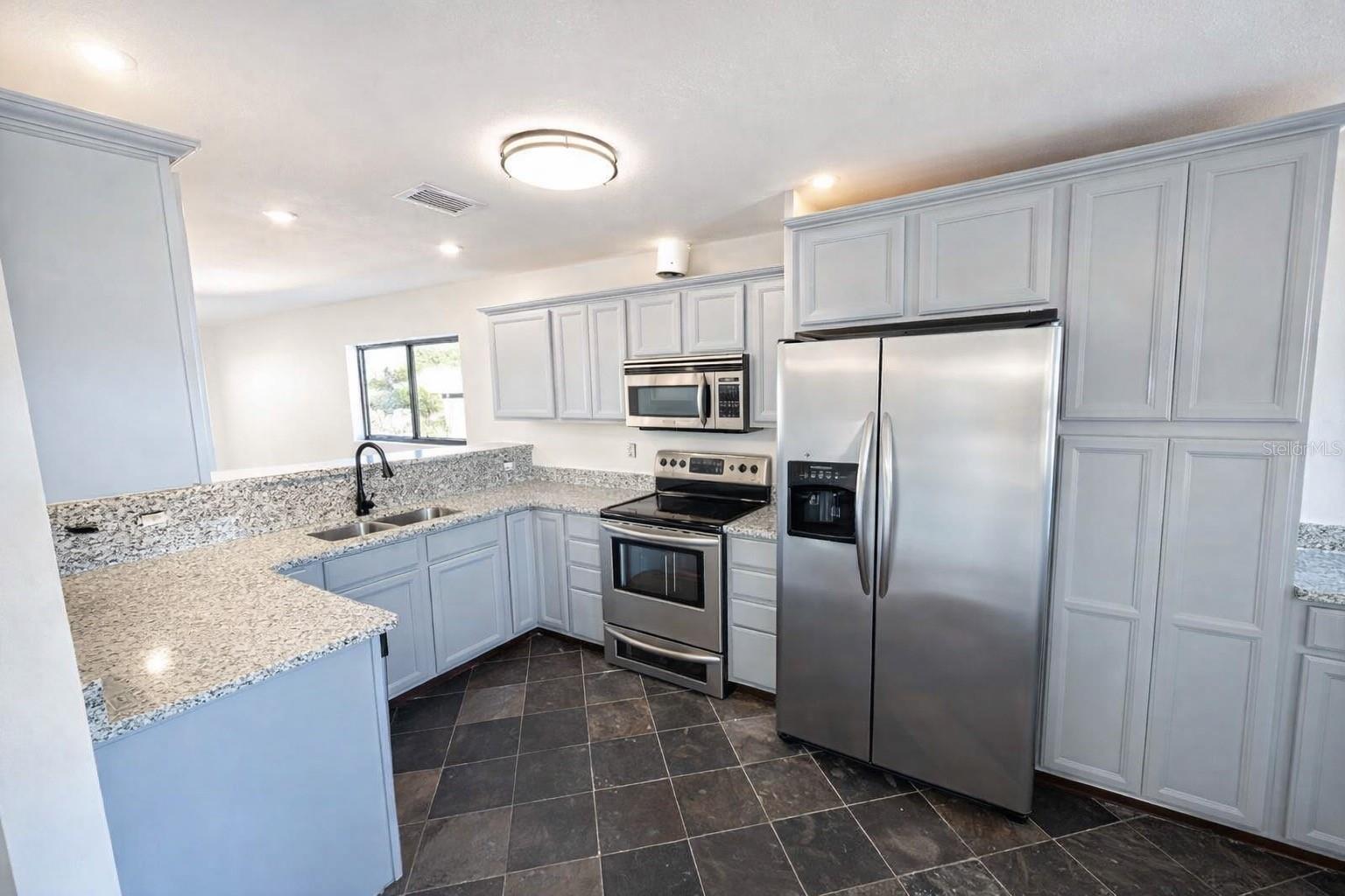 LAKEWOOD TERRACE ADD - Residential