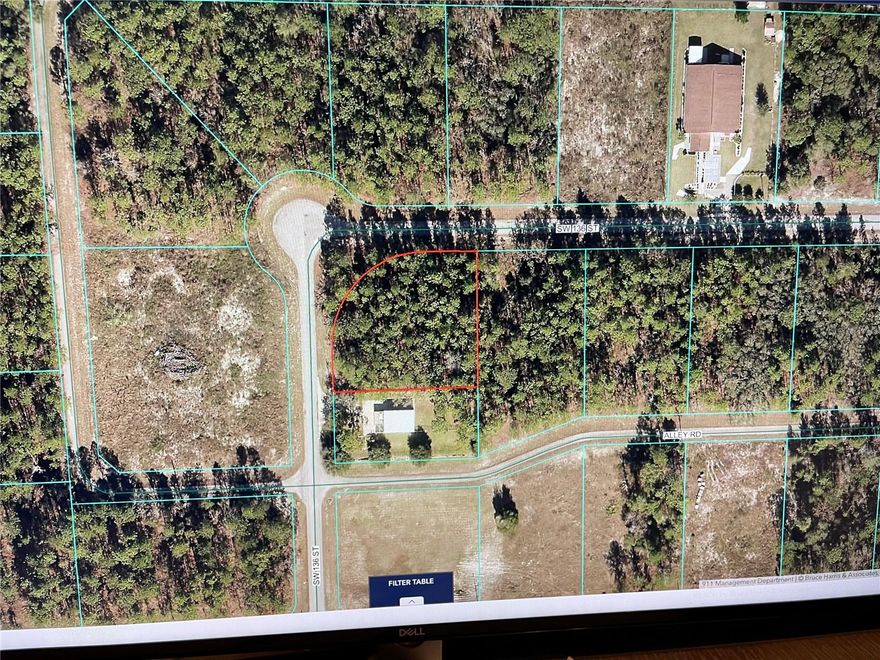 GREAT BUSINESS OPPORTUNITY ~ 1.08 ACRE property zoned B2 in rapidly growing Marion Oaks!  Located just off of Highway 484 and close to the Dollar General on Marion Oaks Manor, this 1.08 ACRE lot zoned B2 is a convenient location for your business, church, or other mixed use with easy access to I-75, Highway 484, and State Route 200.  No flood zone.
