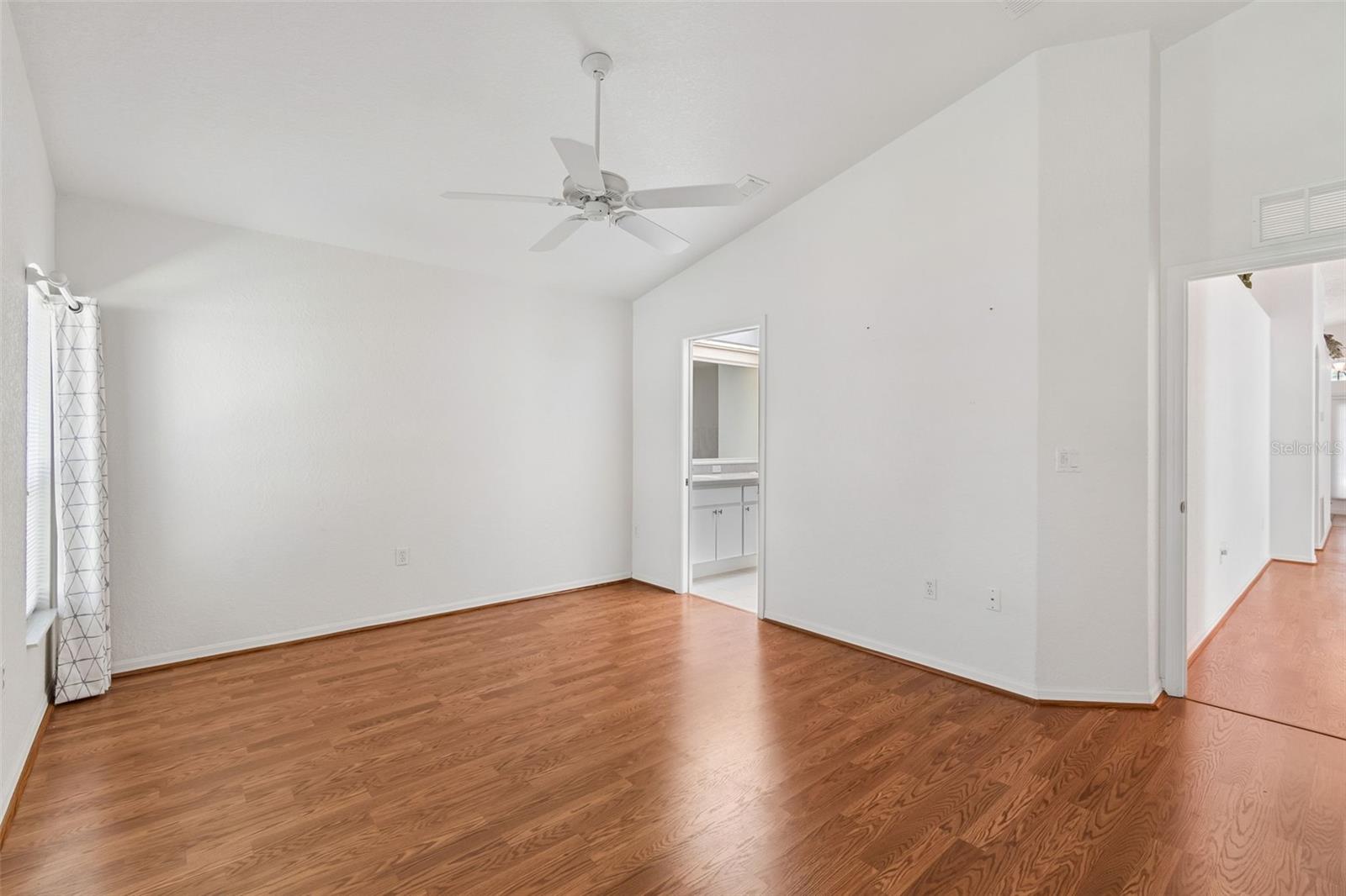 PALMS AT SEVEN HILLS - Residential