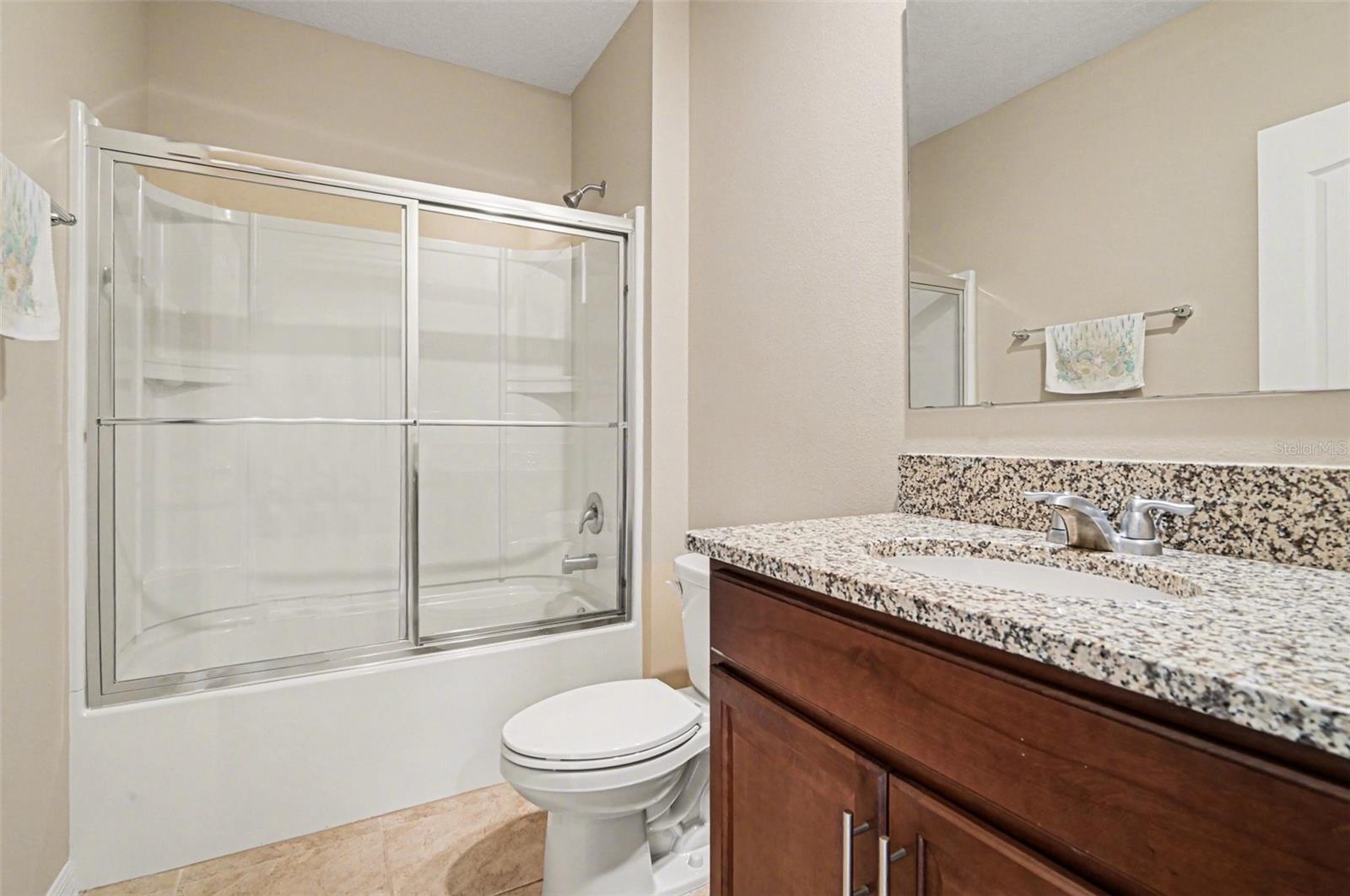 VICTORIA OAKS PH A - Residential