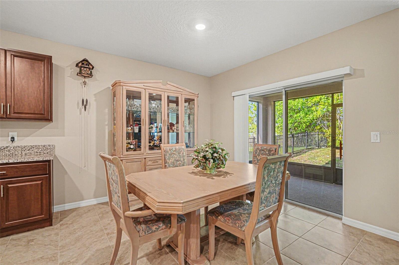 VICTORIA OAKS PH A - Residential