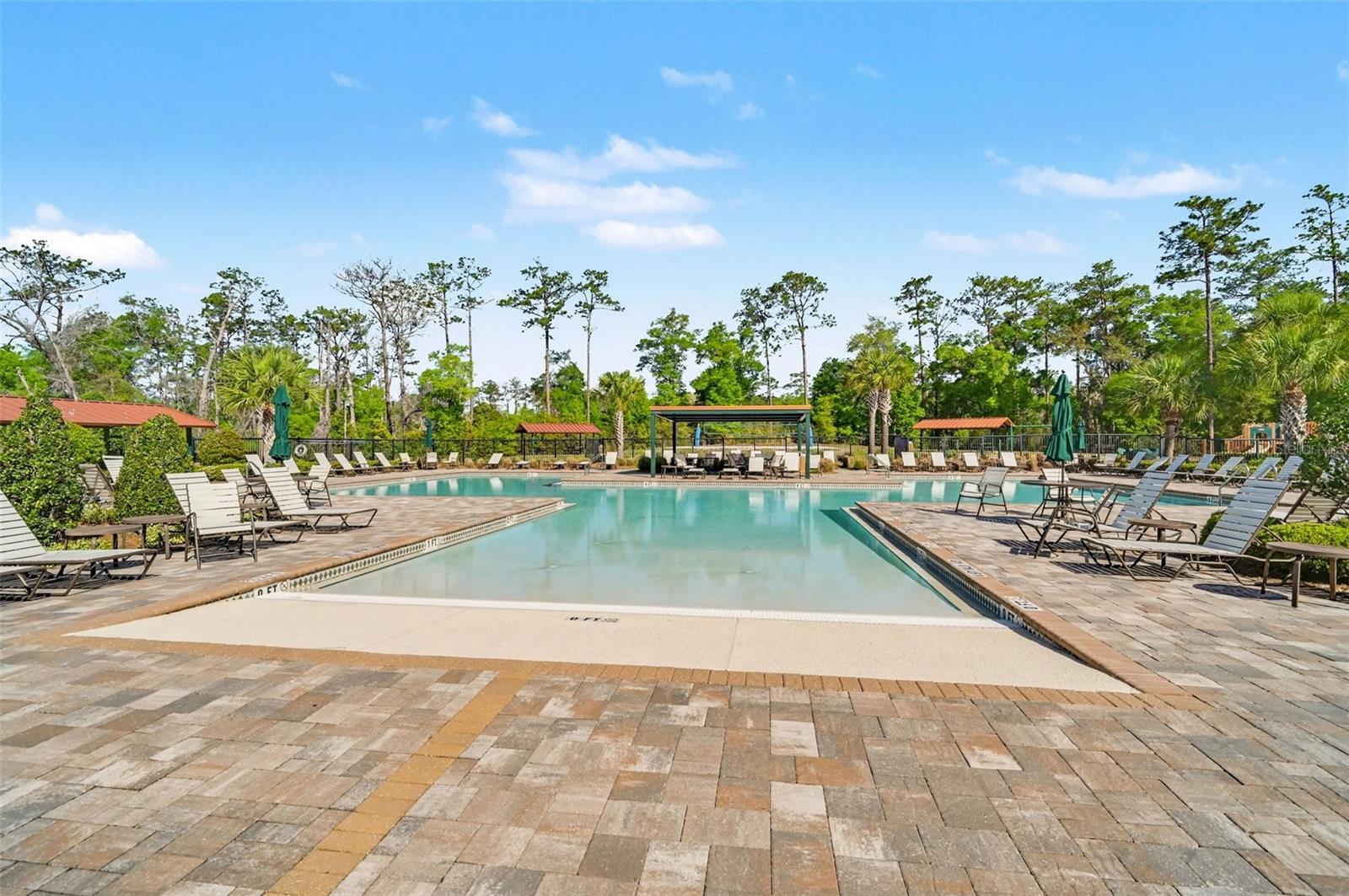 VICTORIA OAKS PH A - Residential