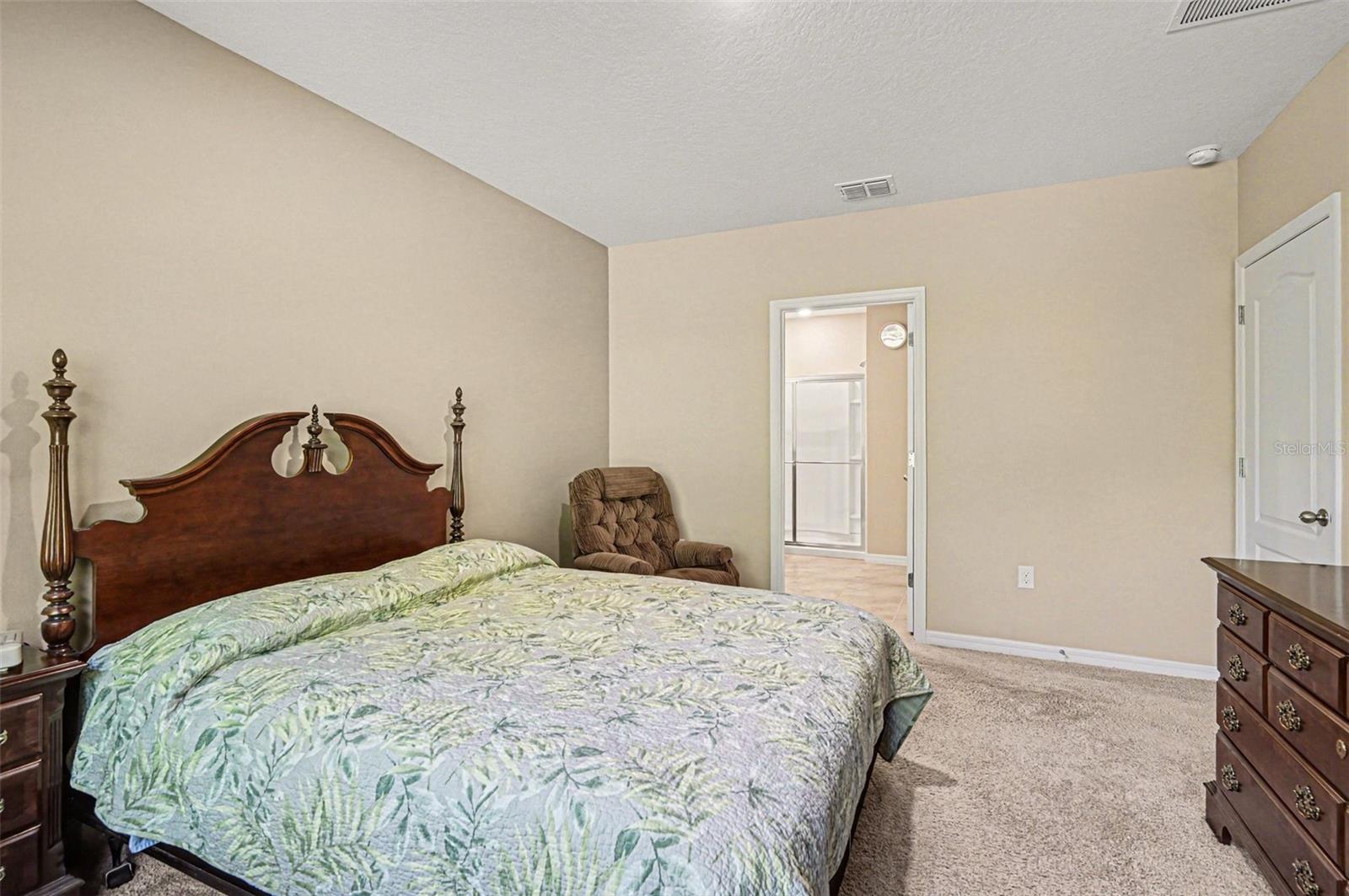 VICTORIA OAKS PH A - Residential