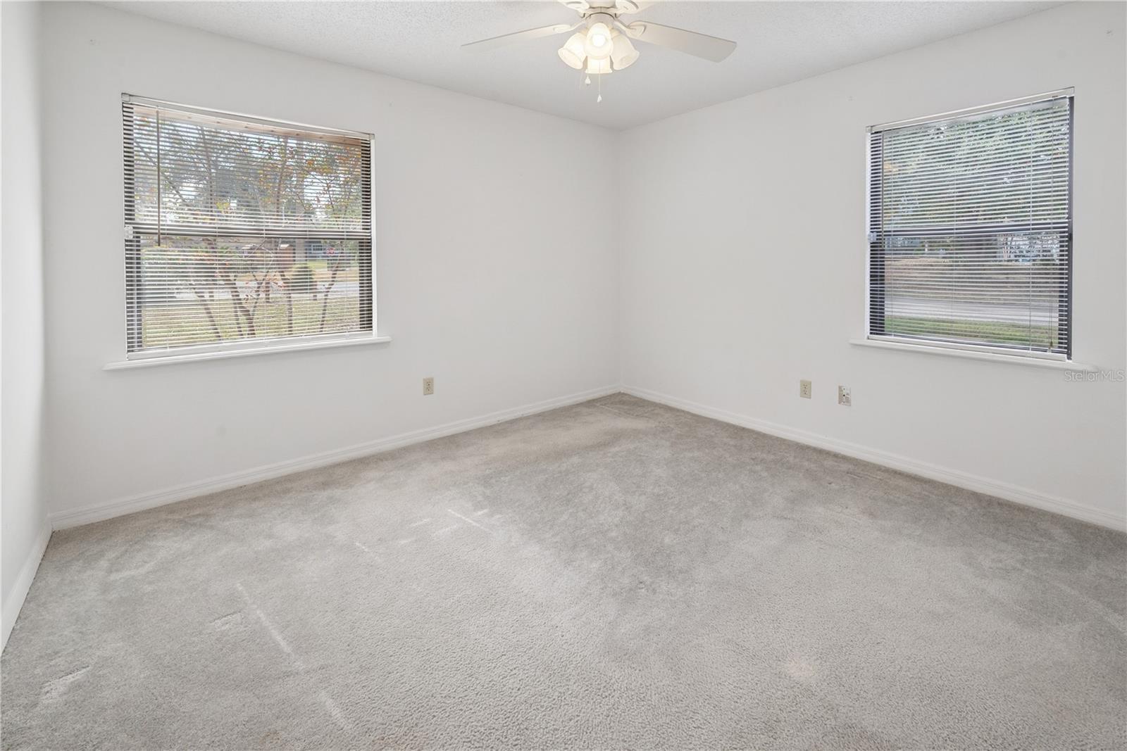 OAKBROOK VILLAGE - Residential