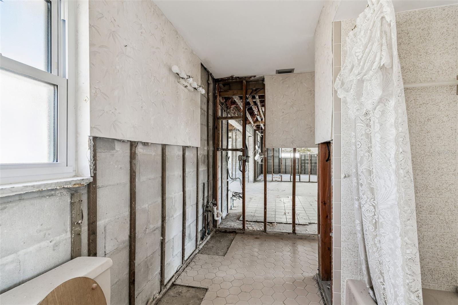 THREE PALMS POINT - Residential