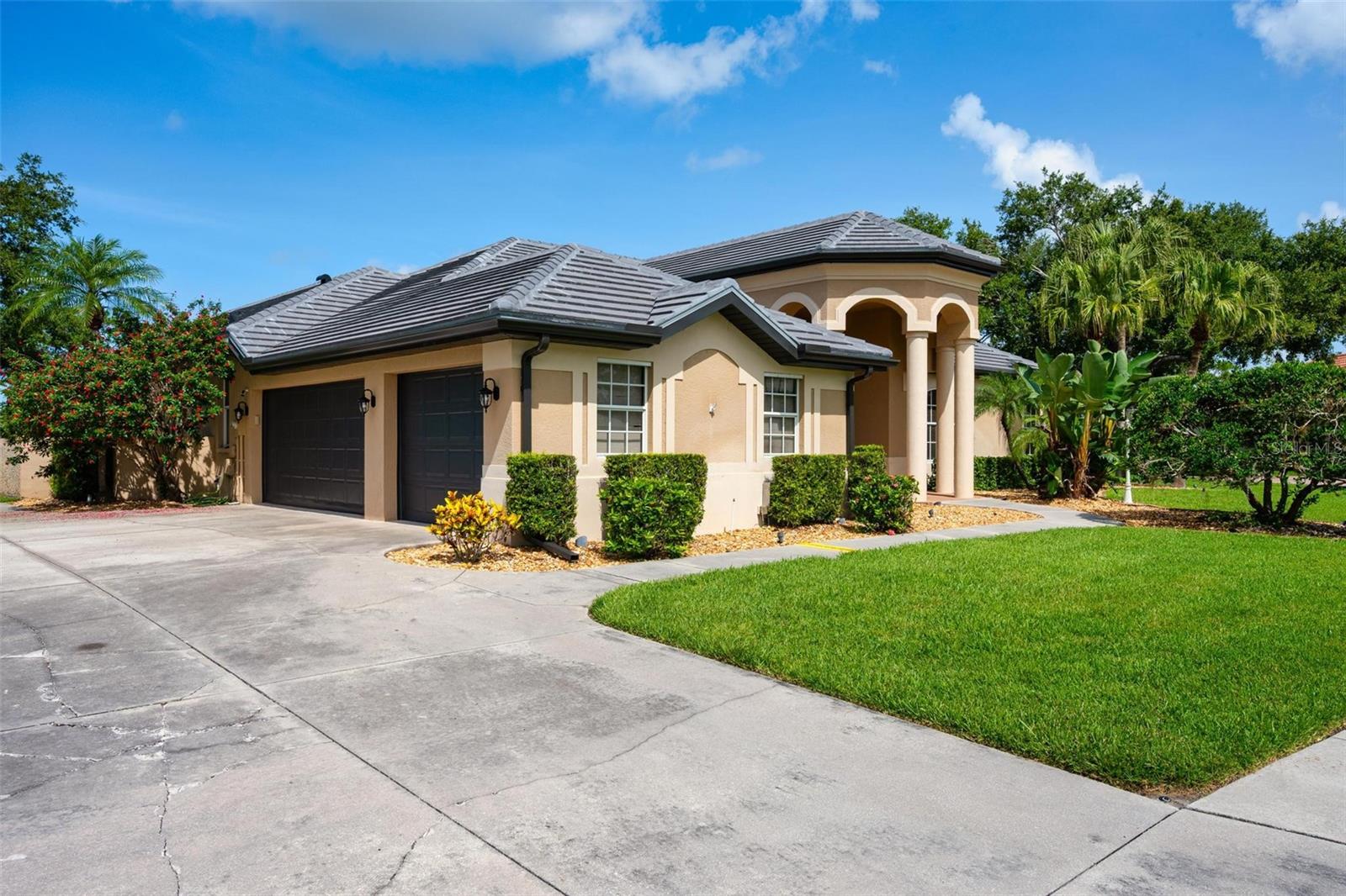 8312 MISTY LAKE CIRCLE