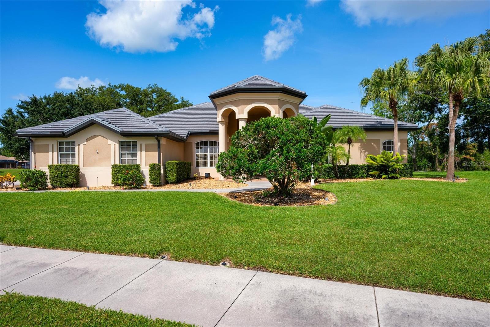 8312 MISTY LAKE CIRCLE