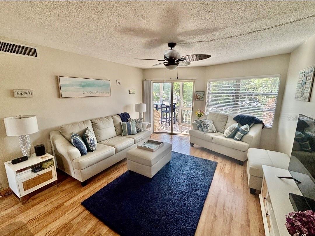 SIESTA HARBOR I - Residential Lease