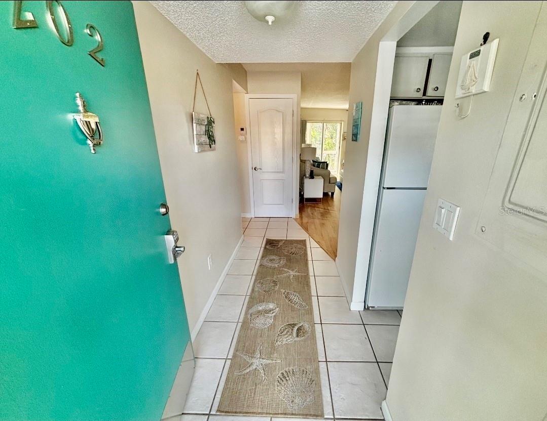 SIESTA HARBOR I - Residential Lease
