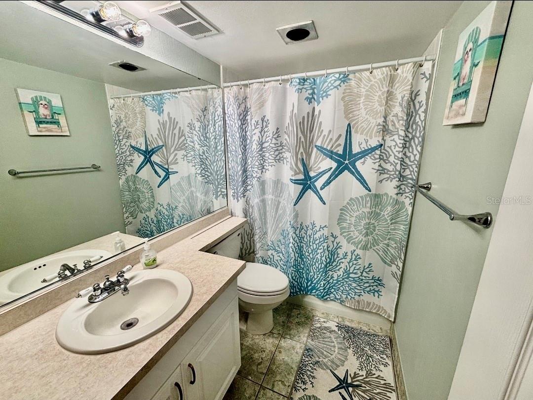 SIESTA HARBOR I - Residential Lease