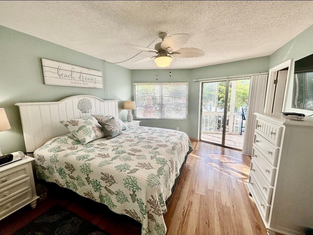 SIESTA HARBOR I - Residential Lease