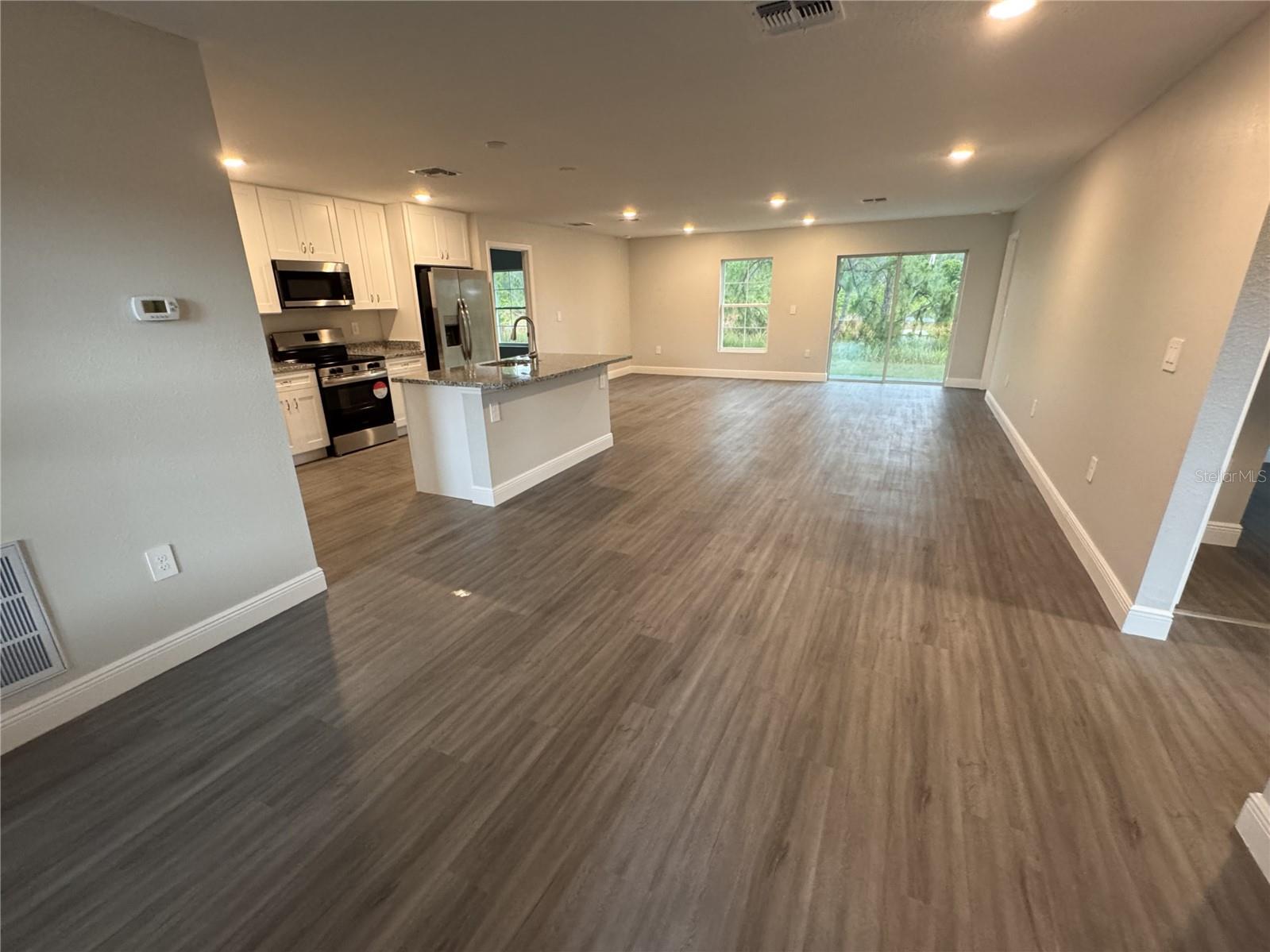 SUN N LAKE - Residential