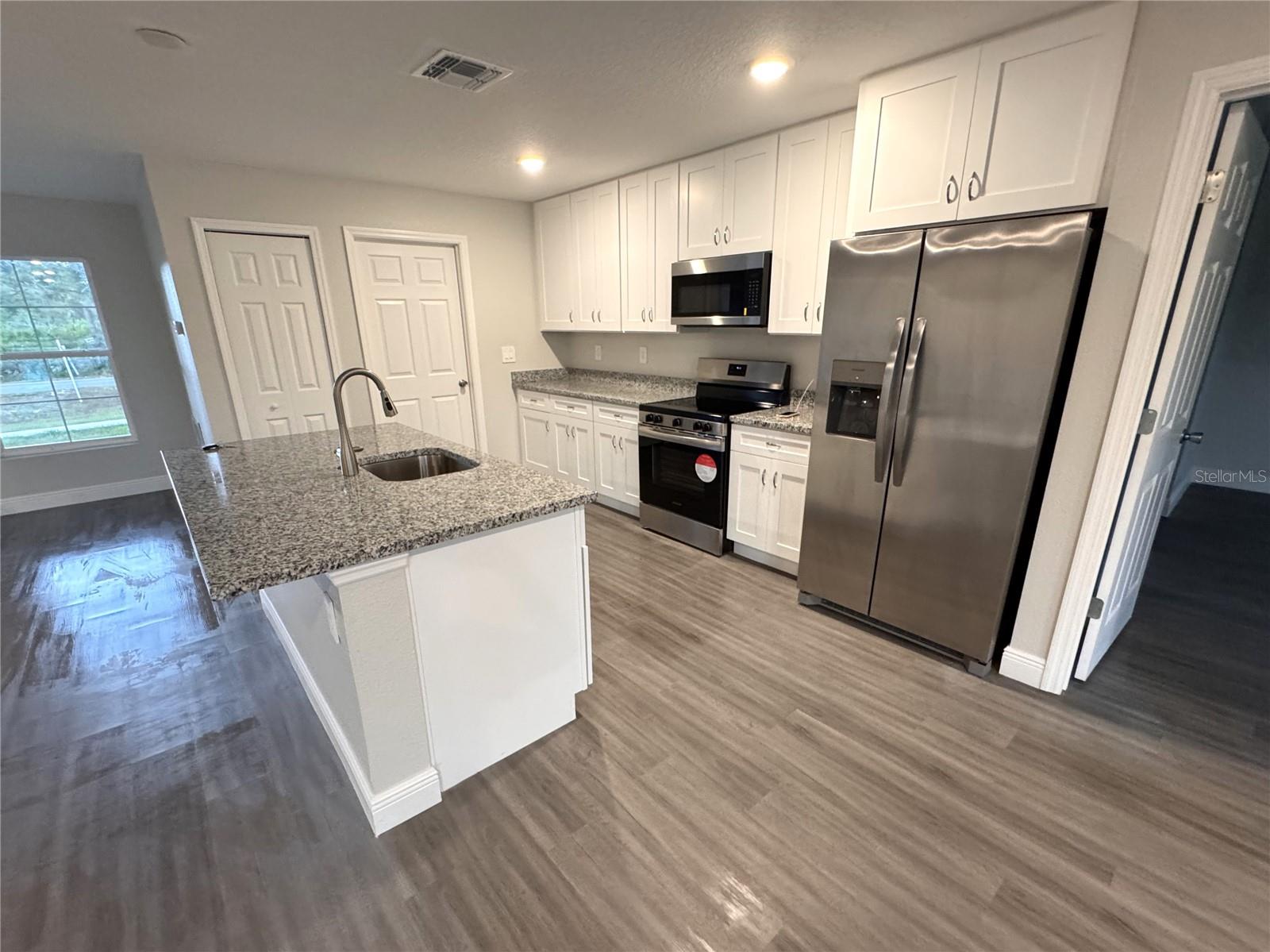 SUN N LAKE - Residential