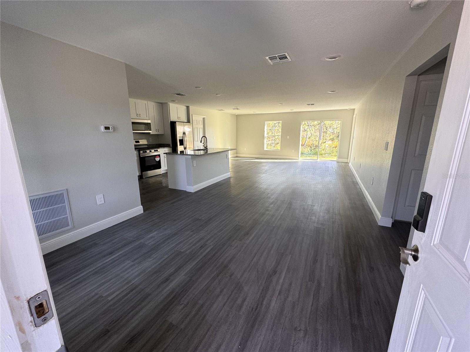 SUN N LAKE - Residential