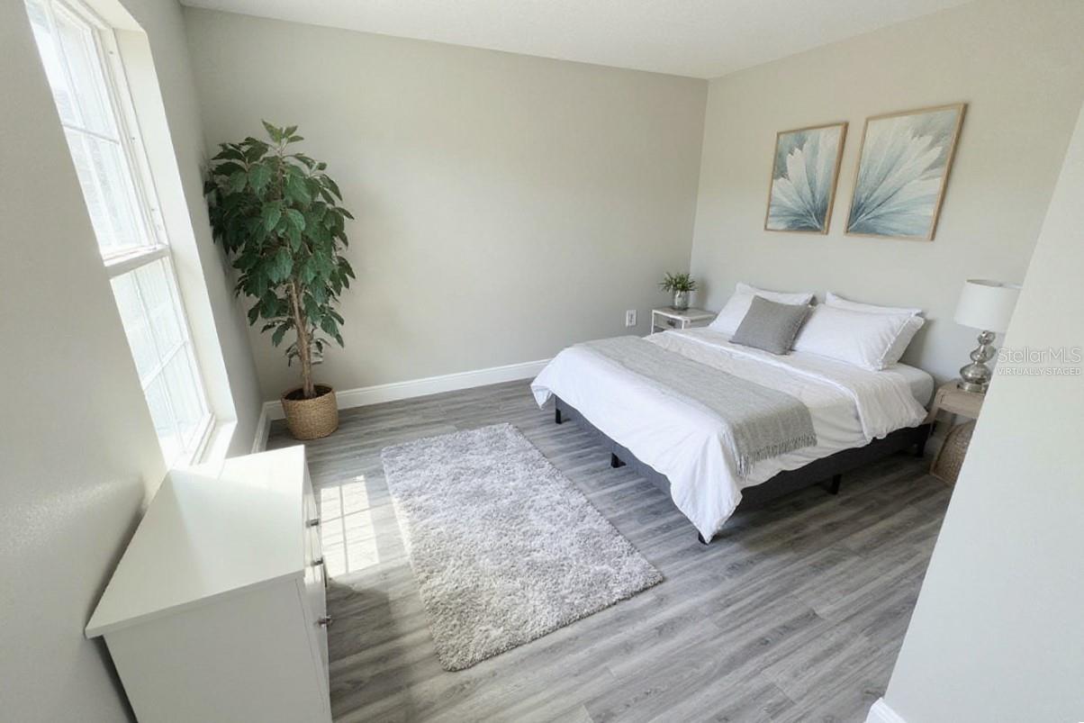 SUN N LAKE - Residential