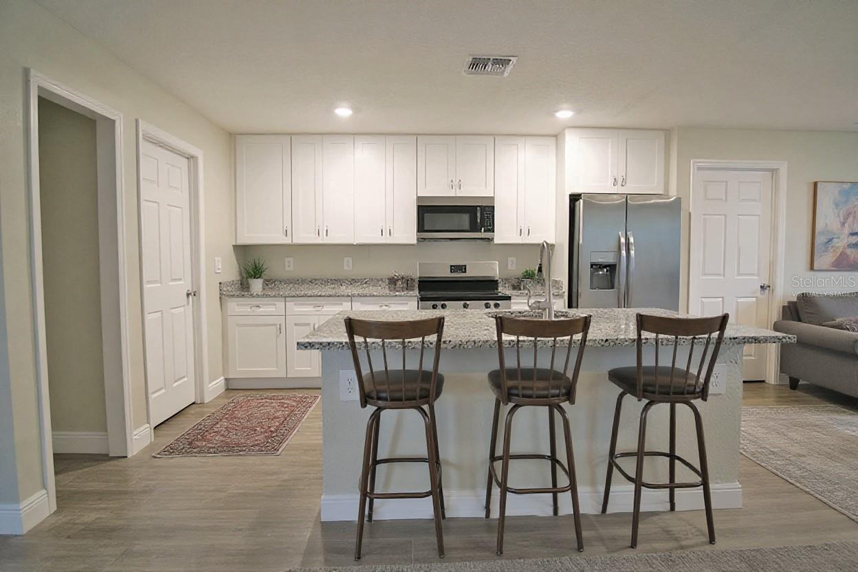 SUN N LAKE - Residential