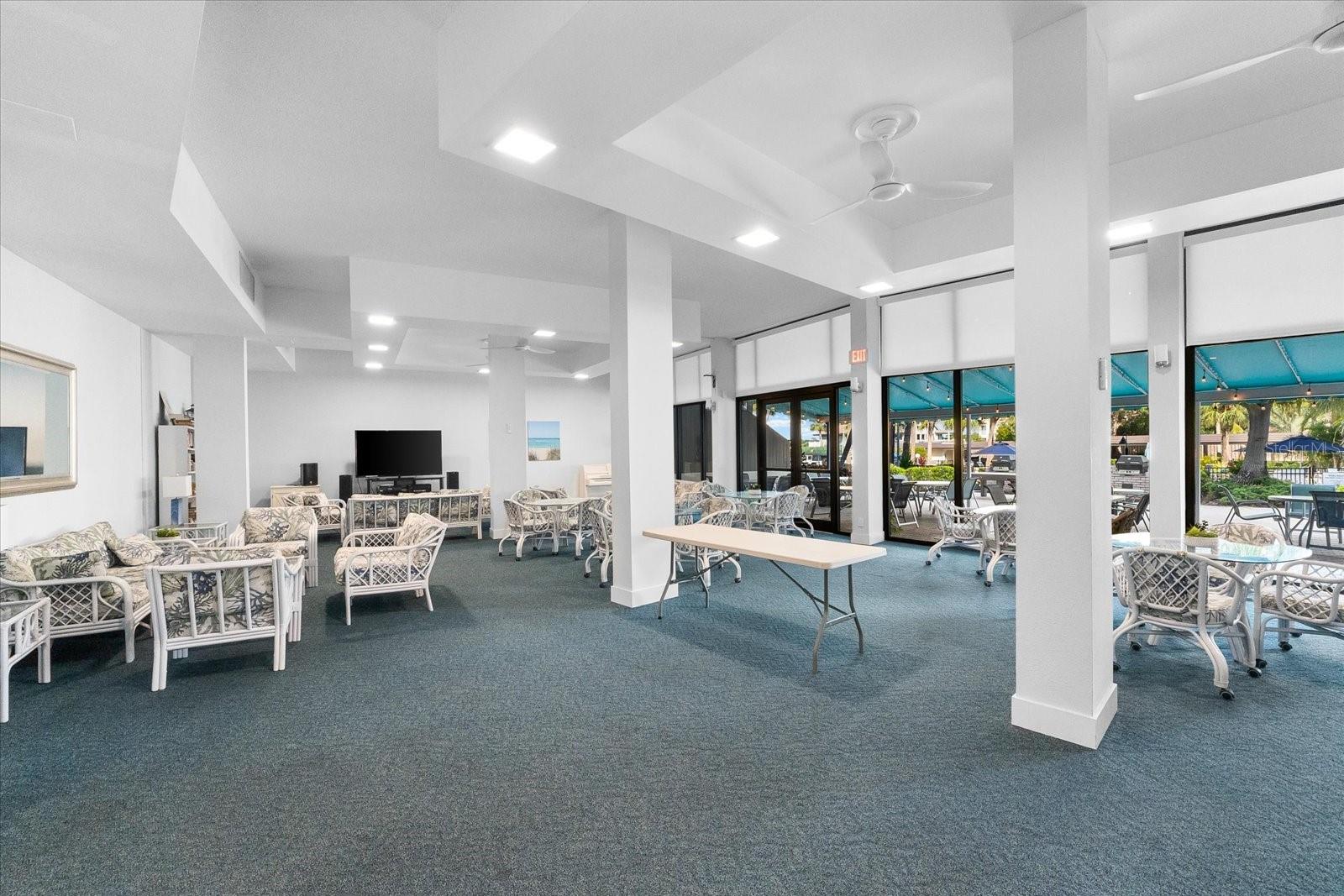 HARBOR TOWERS Y & R - Residential