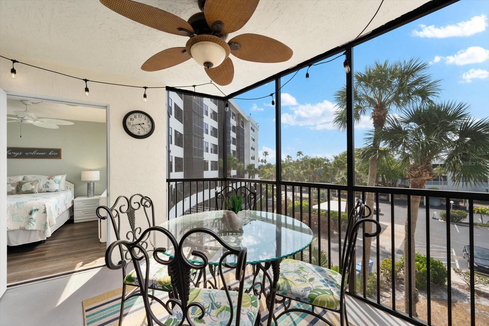 HARBOR TOWERS Y & R - Residential