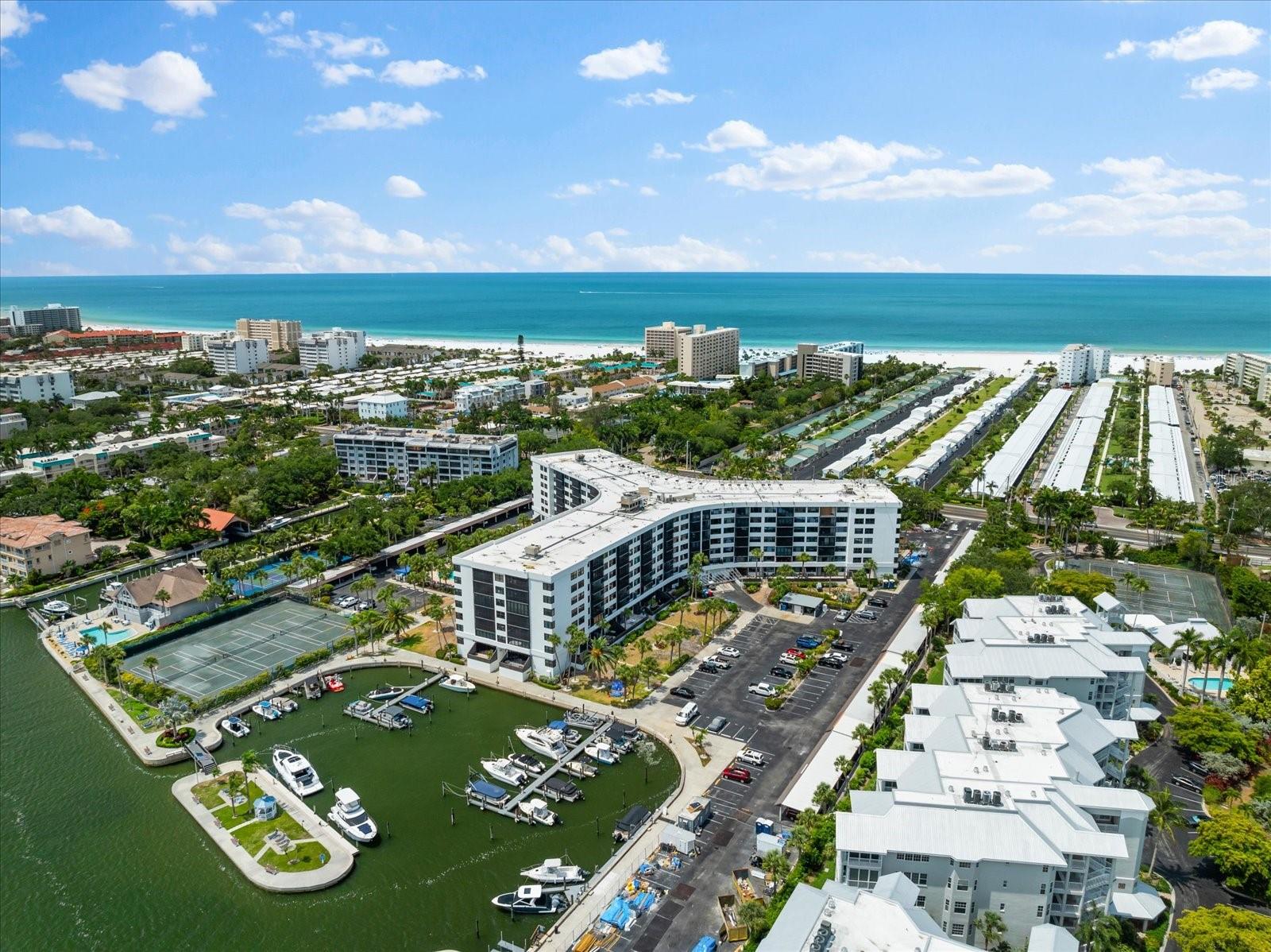 HARBOR TOWERS Y & R - Residential