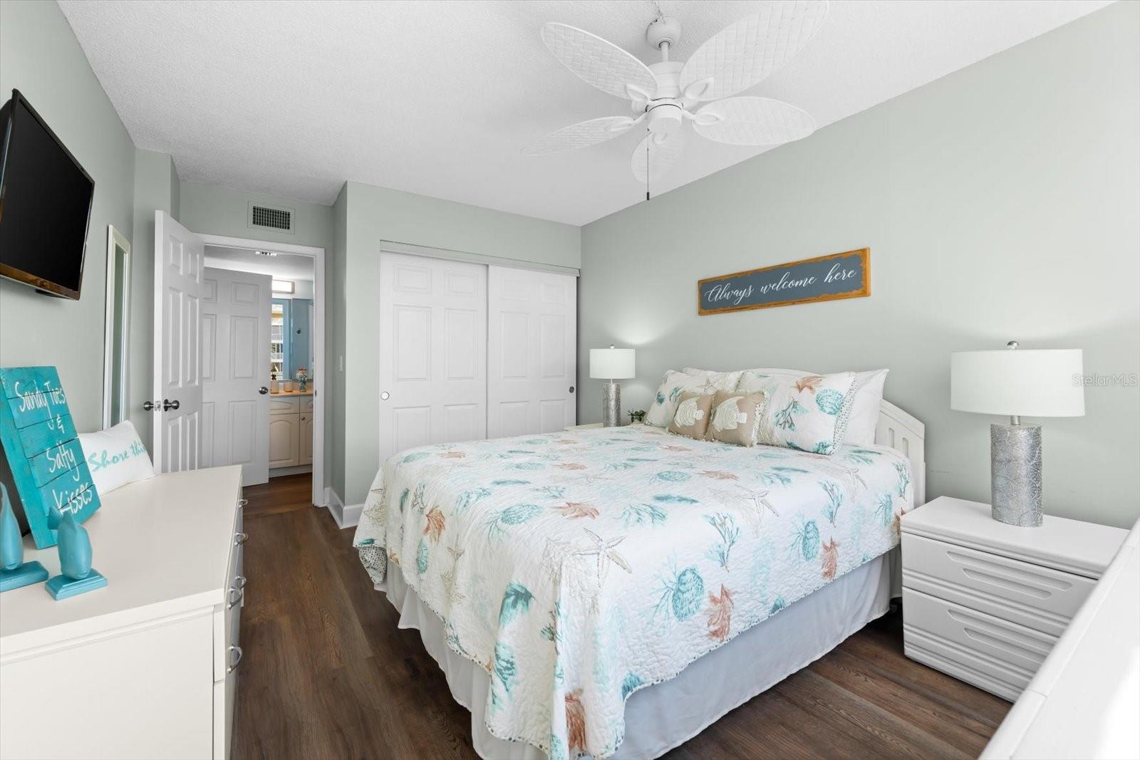HARBOR TOWERS Y & R - Residential