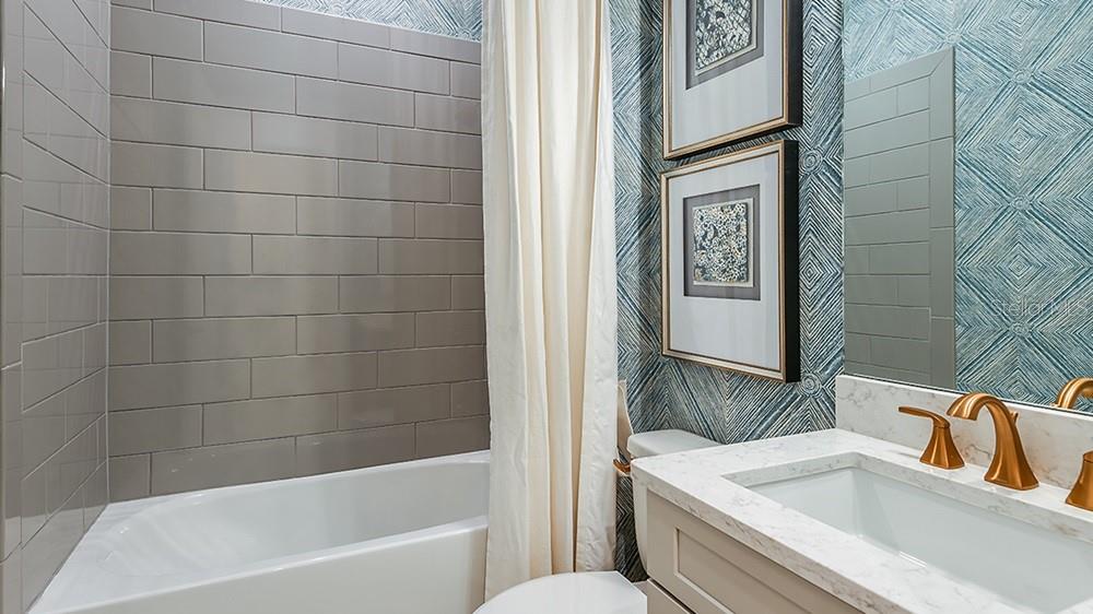 AZARIO ESPLANADE - Residential