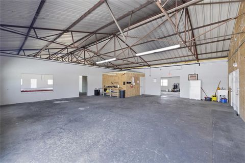 Tiny photo for 943 NW 17th Avenue, Ocala, FL 34475 (MLS # OM723127)