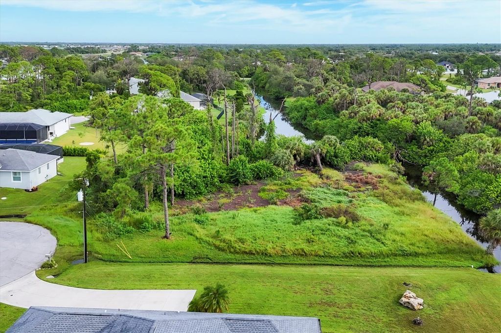 Photo of 134 Glades Drive, Rotonda West, FL 33947 (MLS # D6143858)