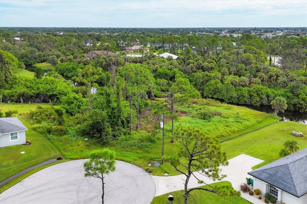 Photo of 134 Glades Drive, Rotonda West, FL 33947 (MLS # D6143858)