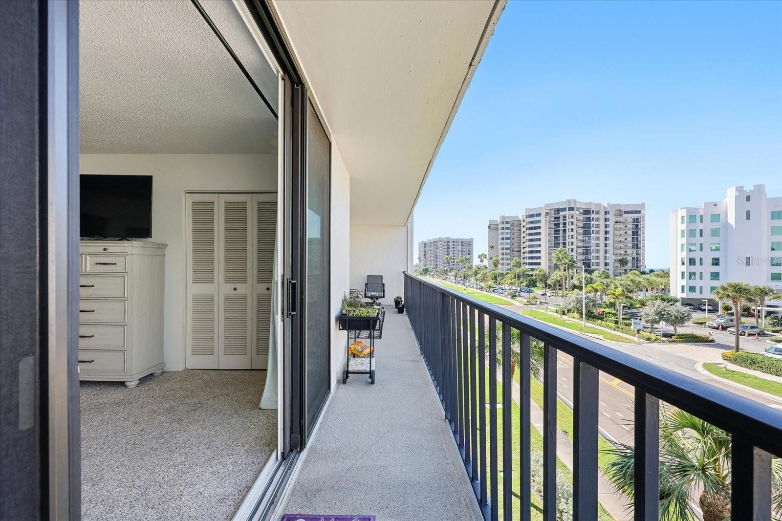 HARBOUR THE CONDO - Residential