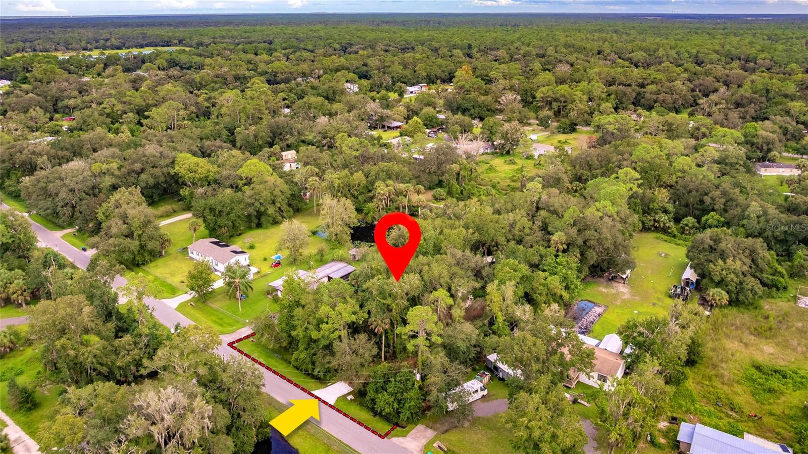 CHRISTMAS PARK 1ST ADD - Land