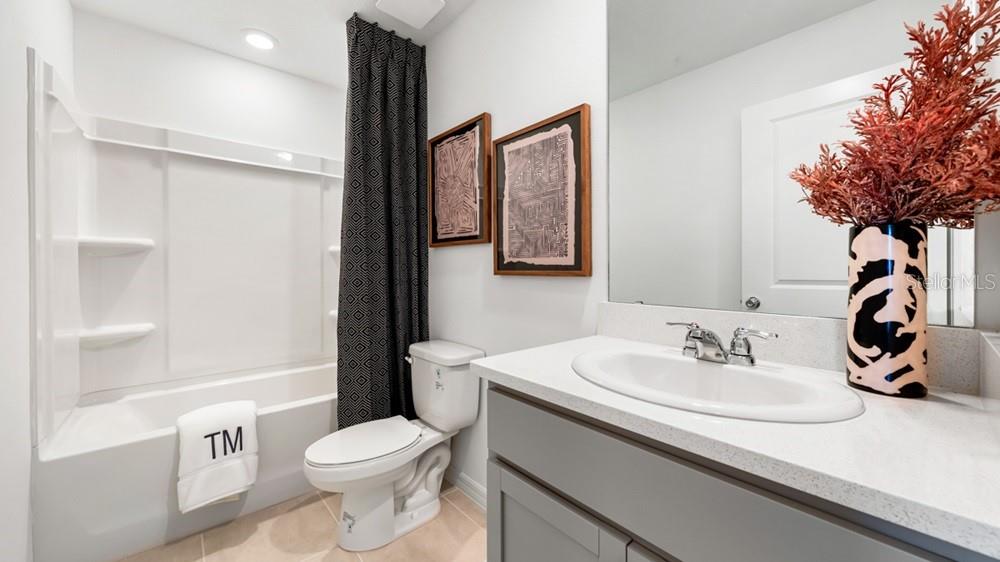 TOWNS AT TIBURON - Residential