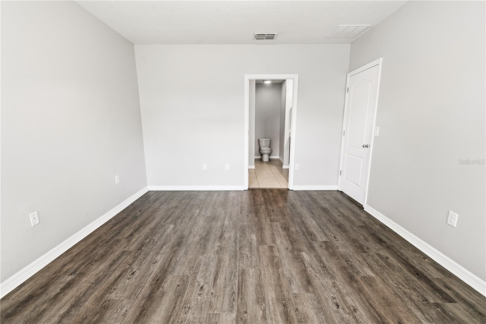 CALABAY AT TOWER LAKE PH 03 - Residential