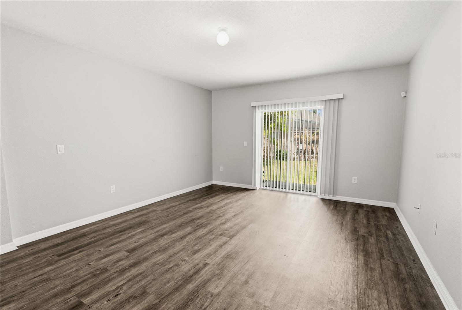 CALABAY AT TOWER LAKE PH 03 - Residential