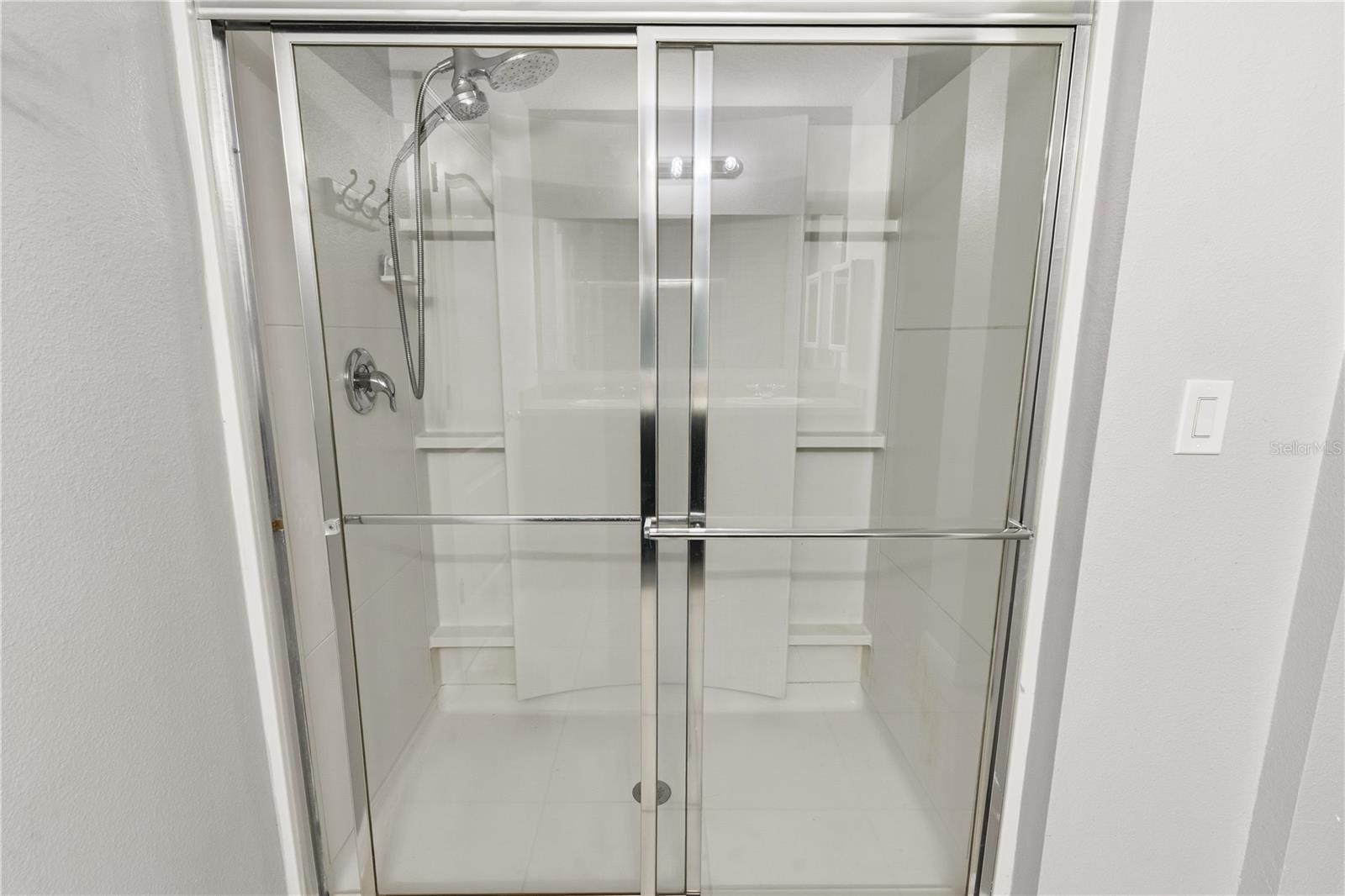 CALABAY AT TOWER LAKE PH 03 - Residential