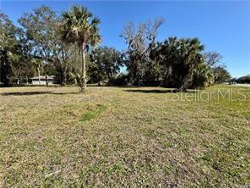 Photo of 4015 N Sun Dance Point, Crystal River, FL 34428 (MLS # W7881006)