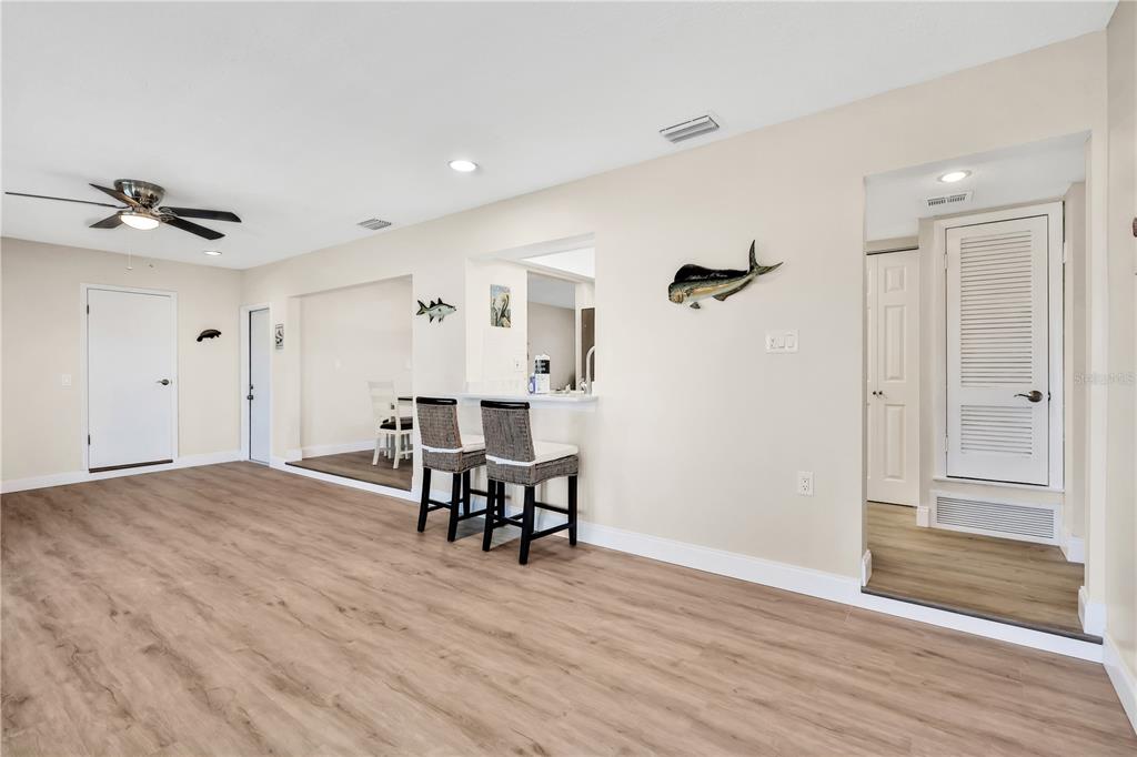 PORT CHARLOTTE SUB 42 - Residential Lease