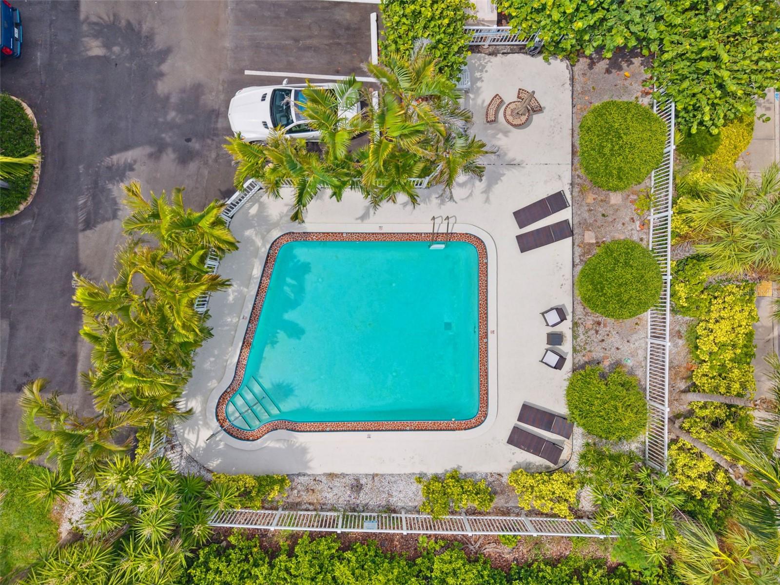 FLAMINGO BAY CLUB CO - Residential
