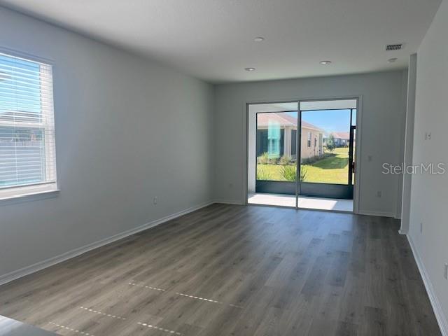 ON TOP OF THE WORLD - Residential Lease