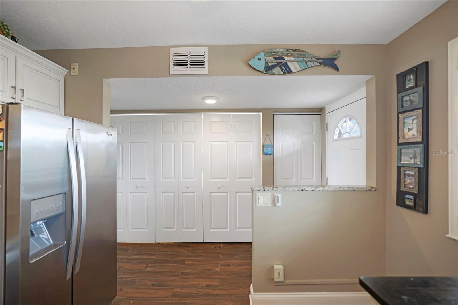 THE HARBOUR CONDO - Residential