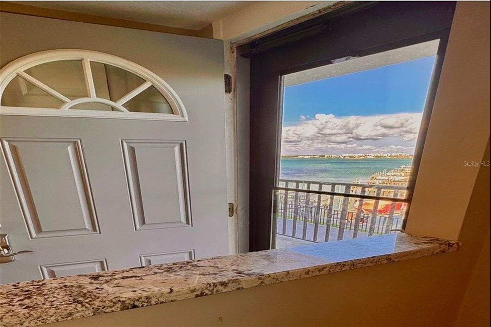 THE HARBOUR CONDO - Residential