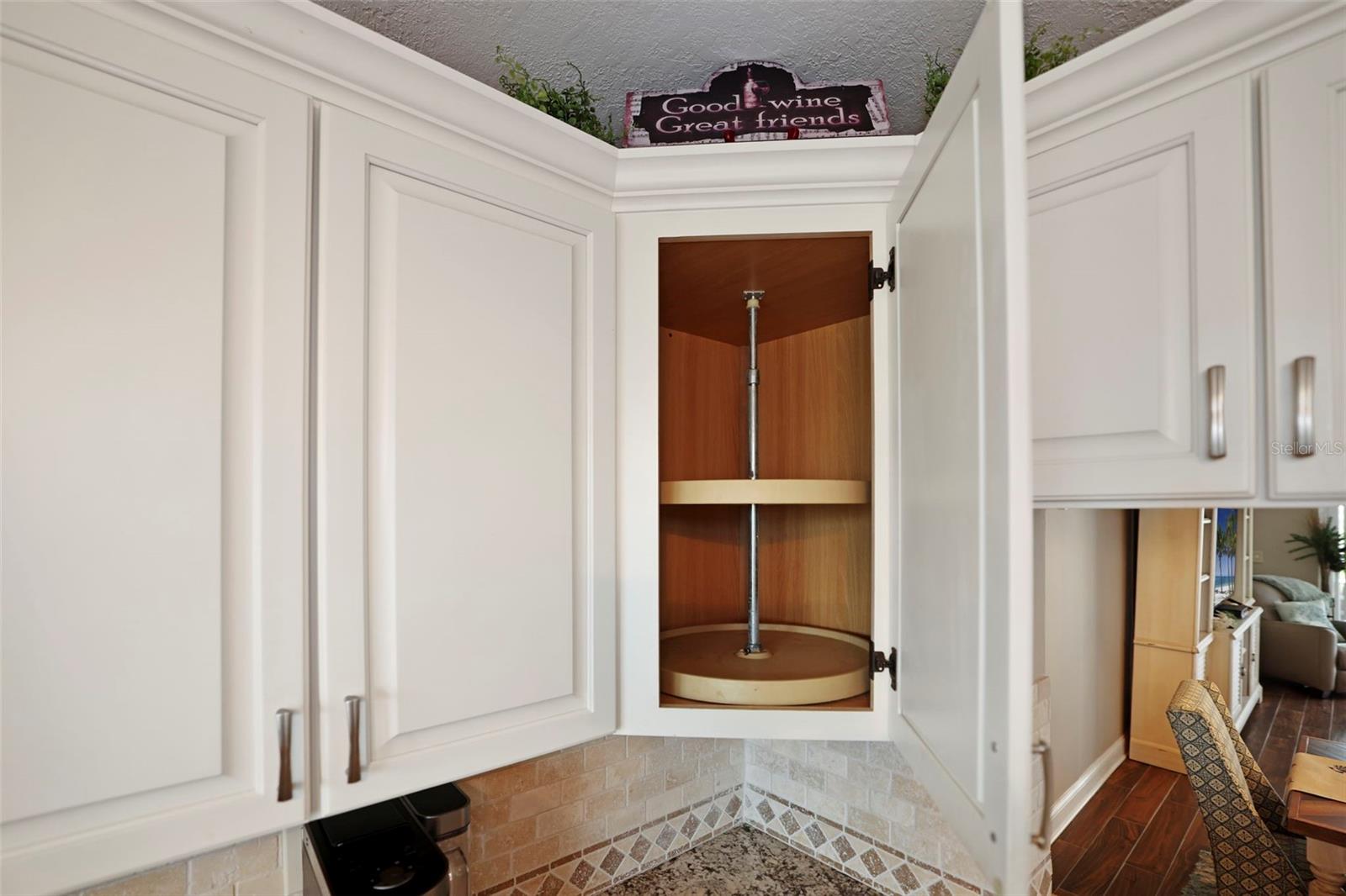 THE HARBOUR CONDO - Residential