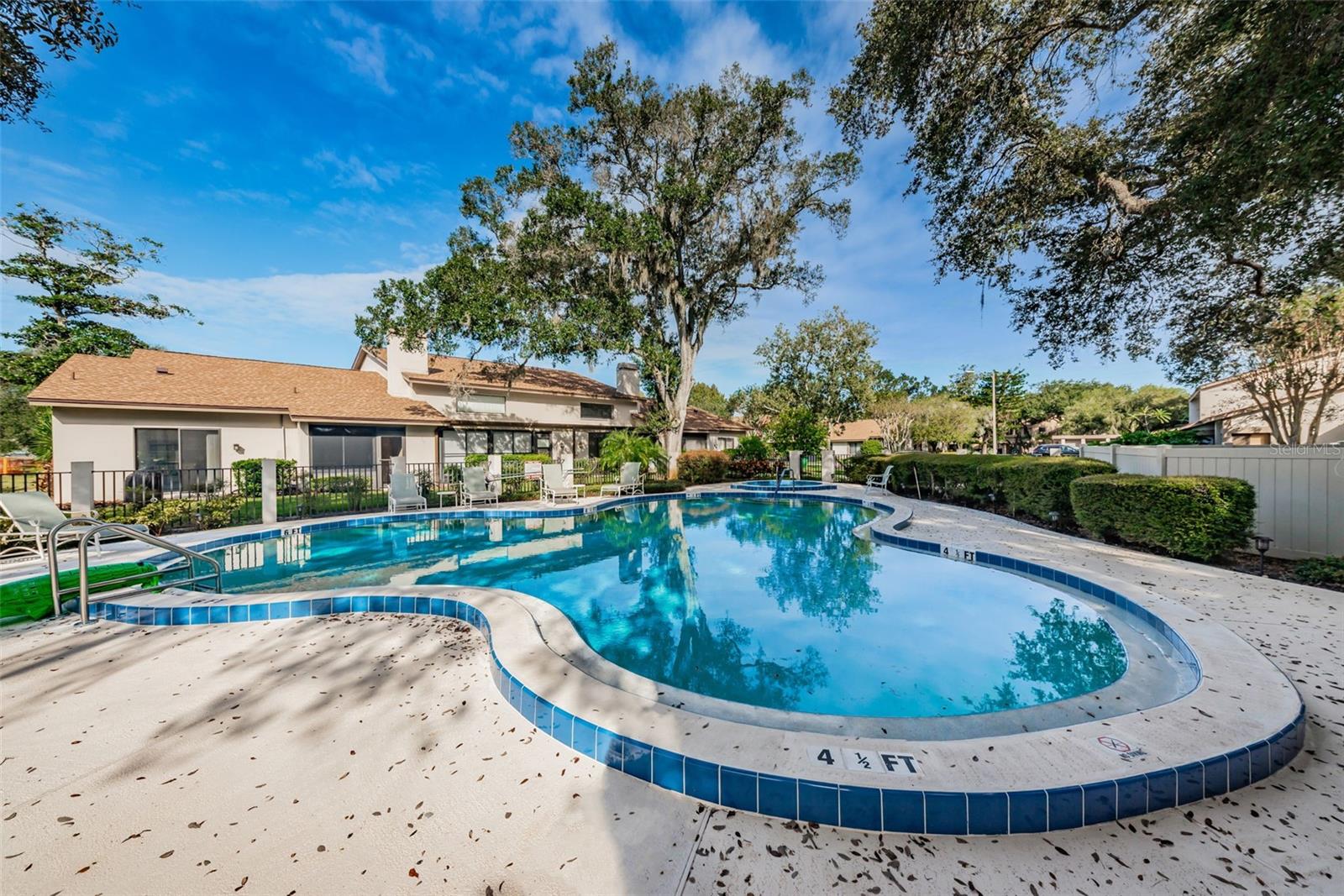 CYPRESS TRACE - Residential