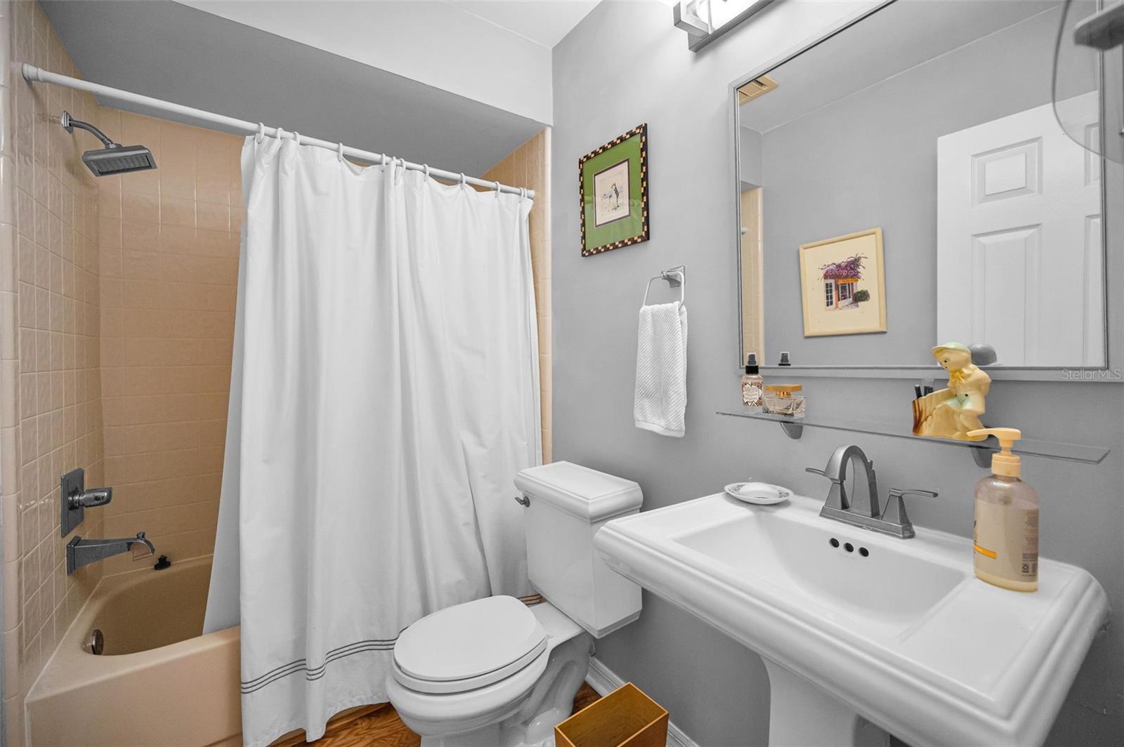CYPRESS TRACE - Residential
